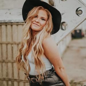 Meet your Posher, Summer